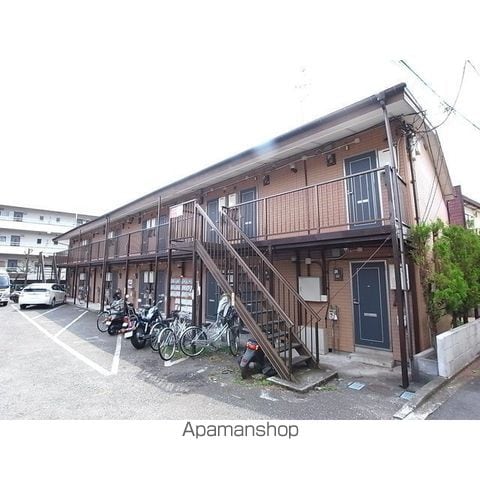 カレッジハウス A棟