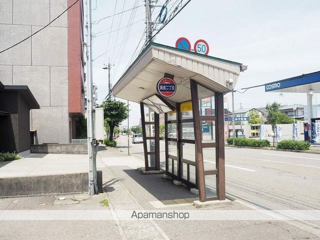 サンハイム涌波の周辺写真