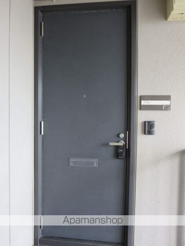 シャーメゾン2001の玄関写真