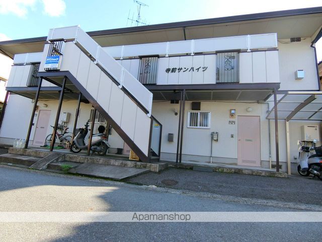 寺前サンハイツの外観写真