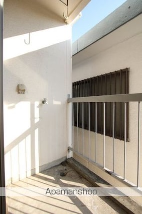 コーポ林[1R/18m2]のバルコニー