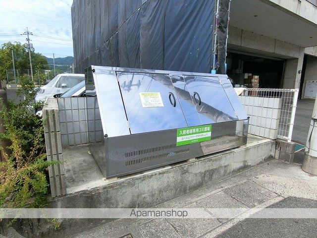 アゼリア祇園の内装写真