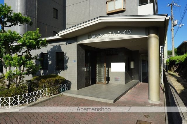 住道ファーストハイツの玄関写真
