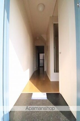 レオパレスＴ＆Ｓ[2DK/40.95m2]の玄関
