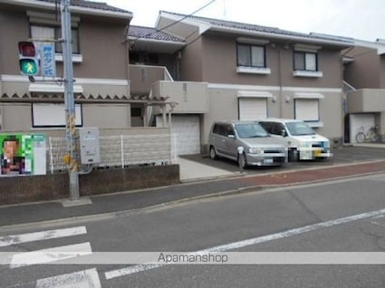 コーポリンクル　Ａ[2LDK/63.78m2]のエントランス