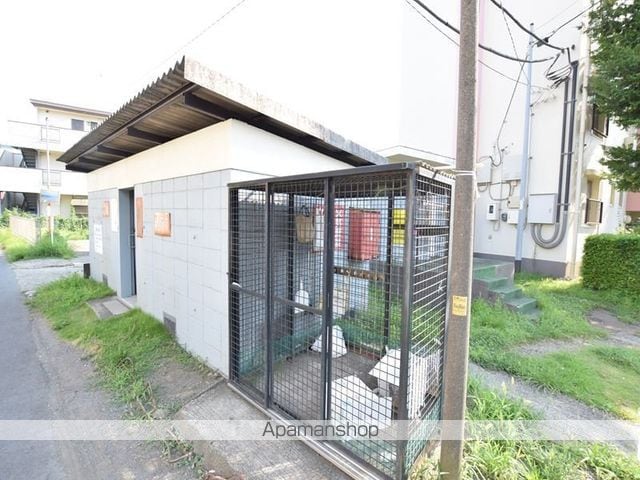 相武台住宅 5号棟の外観写真