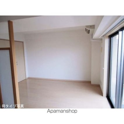 コンフォリア代々木上原[1R/36.11m2]のリビング・居間