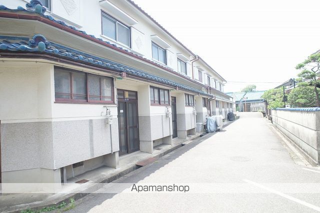 宮川連棟貸家の外観写真