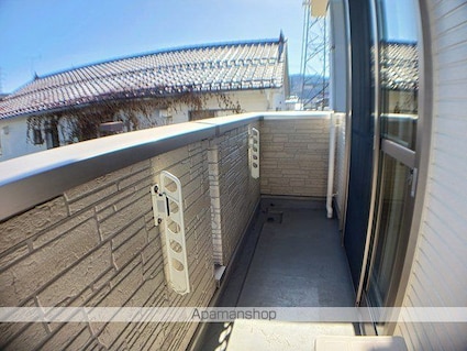 ル・トレフル[1R/32.98m2]のバルコニー