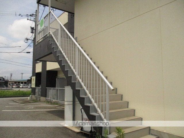 フローラス富山の外観写真