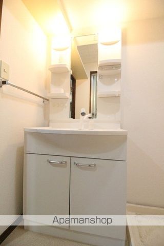 サンライズ新宮の内装写真