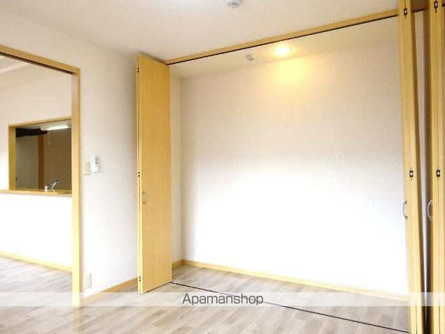 ロイヤルコートの内装写真