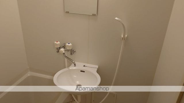 レオパレス南の風の内装写真