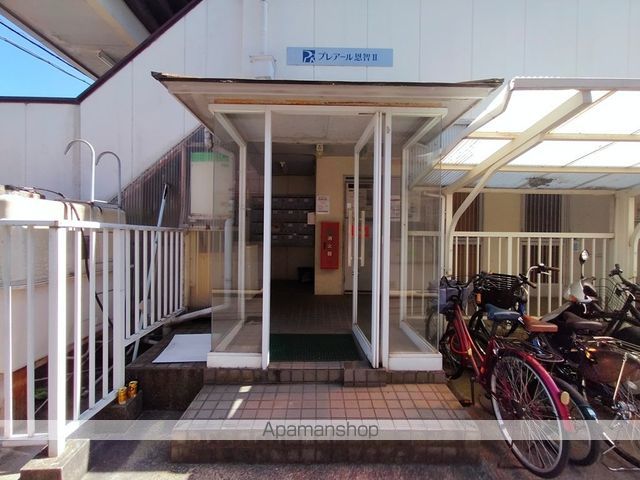 プレアール恩智IIの玄関写真