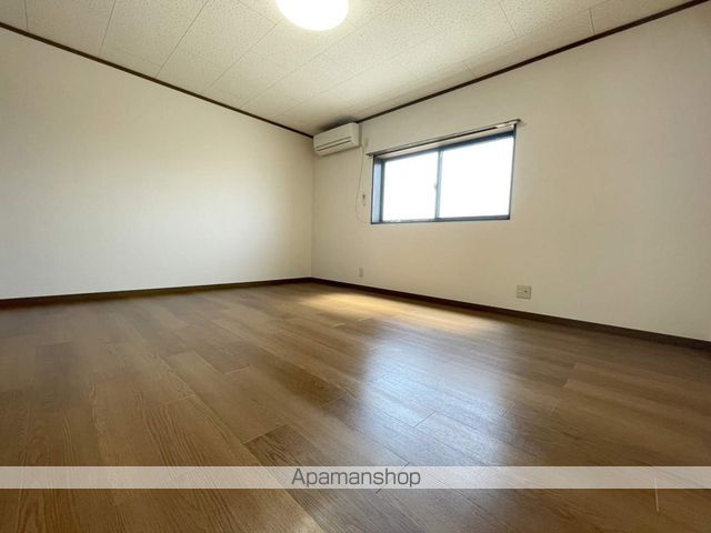 ハイツ瀬戸の内装写真