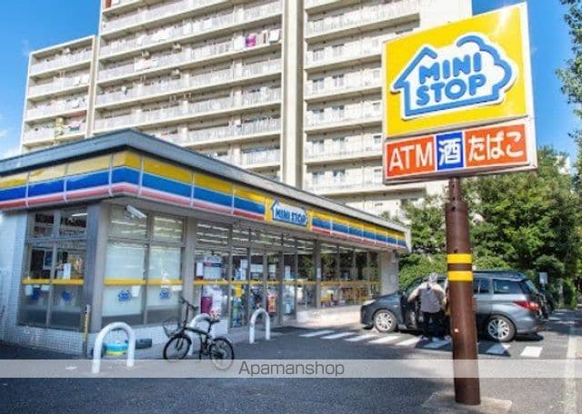コンフォリア上目黒の周辺写真