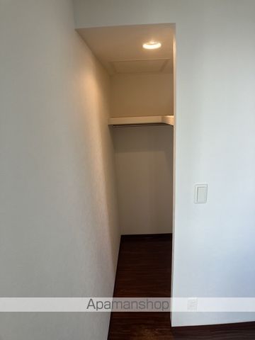 T147の内装写真