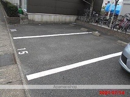 レオパレスヒロ[1K/20.28m2]の駐車場
