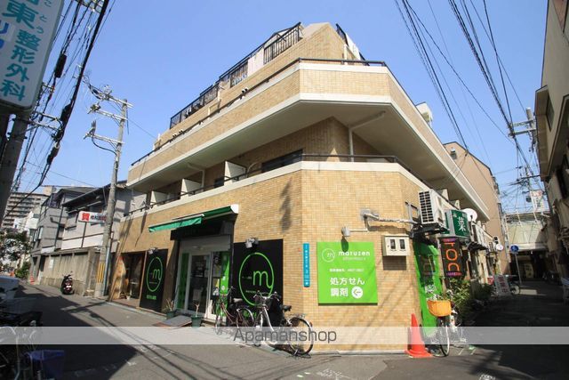 コスモハイツ三国の外観写真