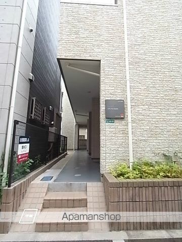 リブリ・グランパル江戸川の玄関写真