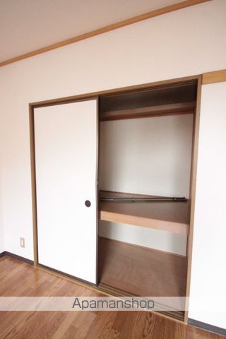 ロイヤルガーデンM B棟の内装写真