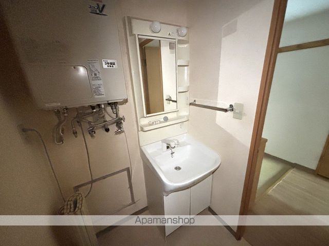 Comfort 812の内装写真