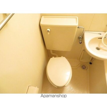 東京都中野区本町４丁目[1K/18.9m2]のトイレ