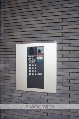 アヴニールの玄関写真