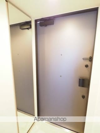 クロスレジデンス日本橋本町[1DK/28.21m2]の玄関