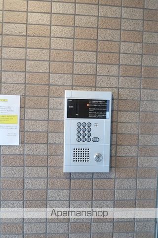シティビラ小池の玄関写真