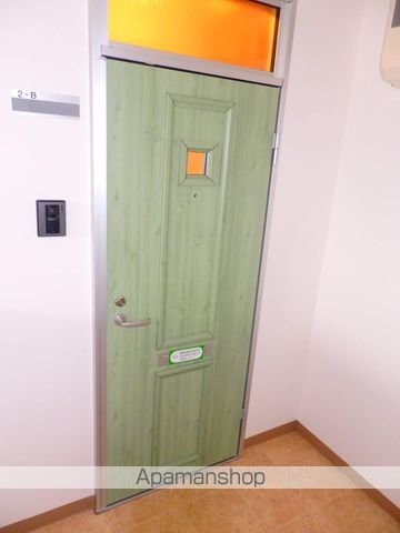 アルファーメゾンの玄関写真