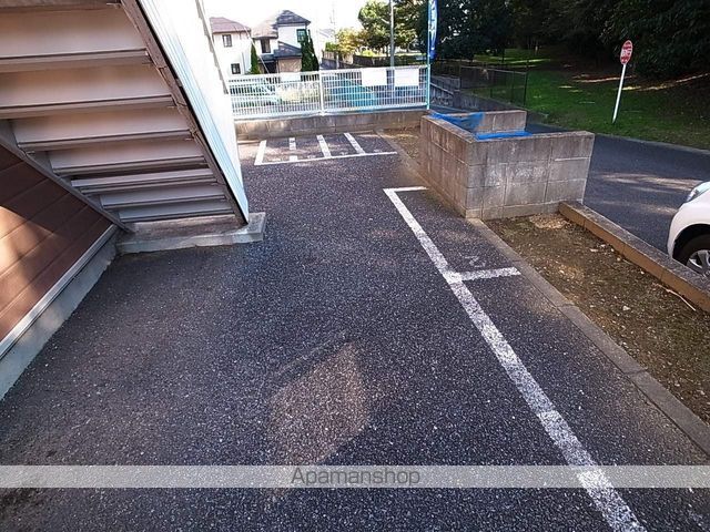 レオパレス青山の外観写真