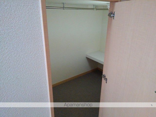 レオパレスエトワール 栗林の内装写真