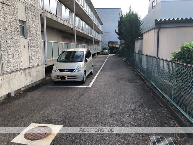シャルルのその他写真
