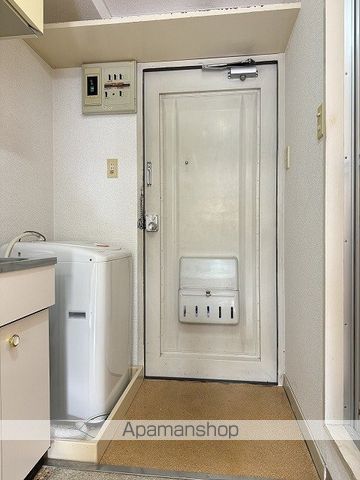 ロイヤルハイツ池田の内装写真