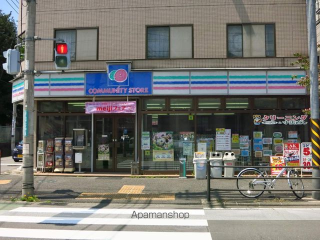 プチフィーユの周辺写真