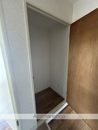 大阪府和泉市府中町６丁目[3LDK/61.28m2]の収納