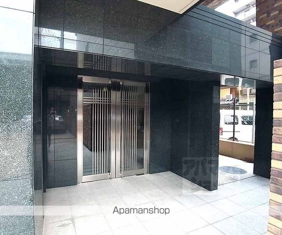 アスヴェル京都四条の玄関写真