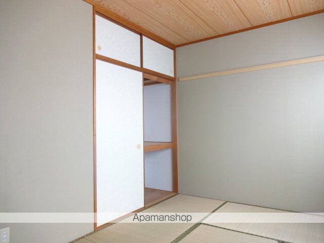 サンモールパートIIの内装写真