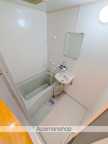 EAST TACHIBANAの内装写真