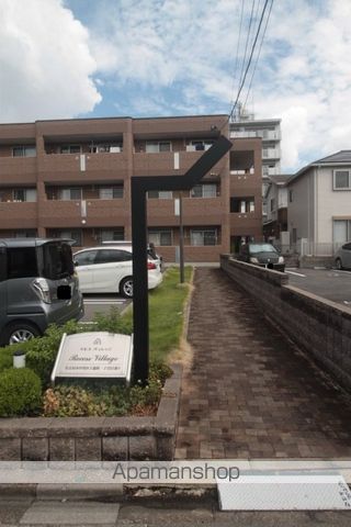 リセス ヴィレッジの玄関写真