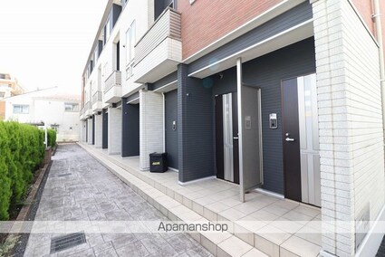 ベル　フィオーレ[1LDK/41.3m2]のエントランス2