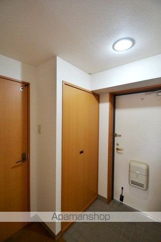 スカイパレス西崎の内装写真