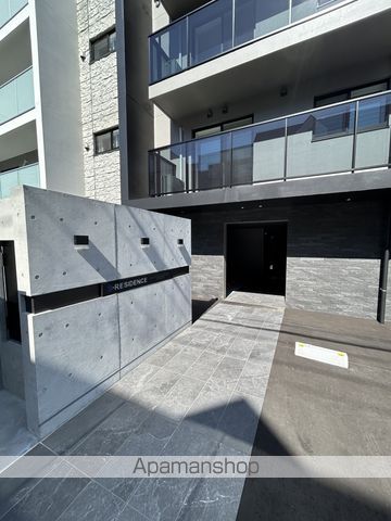 SーRESIDENCE東札幌AZUREの玄関写真