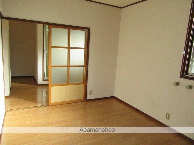 立花アパートの内装写真