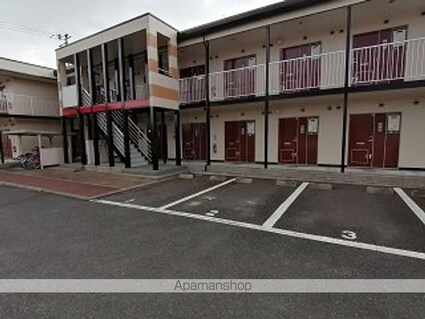 レオパレス相榮[1K/22.35m2]の駐車場