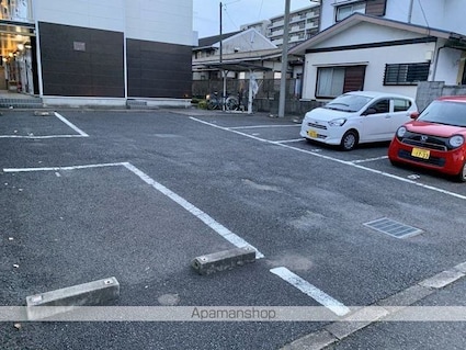 レオパレスヴィーブル[1K/23.18m2]の駐車場