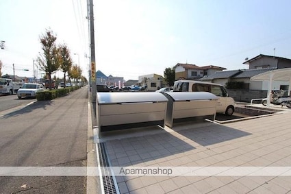 プティスール空港通り　[1LDK/36m2]の共用部2