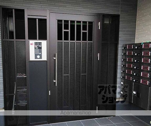 ディアコート洛東の玄関写真