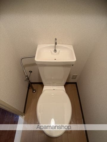 房尾本店三篠ビルの内装写真